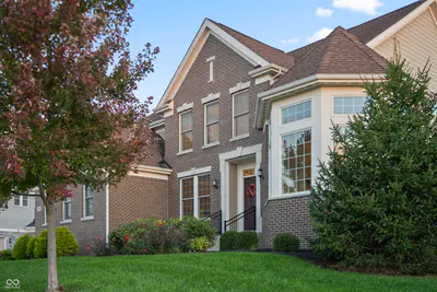 10599 Geist View Drive, Fishers - 3