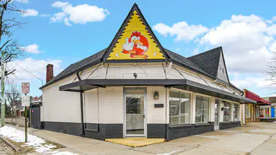 4602 10th Street, Indianapolis - 9
