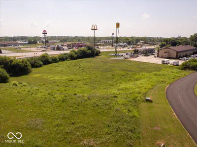 22 Rampart West Road, Shelbyville - 2