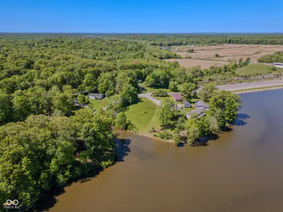 3830 Dam Court, North Vernon - 3