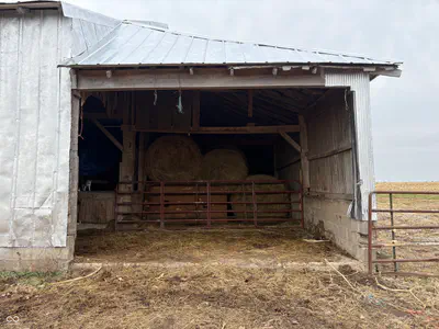 7746 County Road 50, Connersville - 63