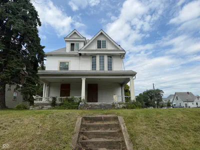 2854 Illinois Street, Indianapolis