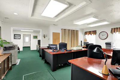 1101 Shadeland Avenue, Indianapolis - 14
