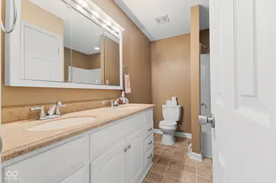 2721 Country Estates Drive, Indianapolis - 16