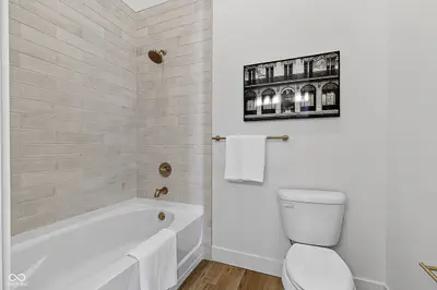 1155 Rangeline Road, Carmel - 29