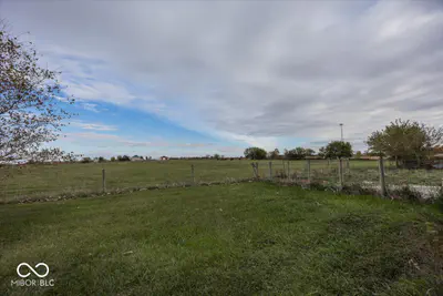5579 US Highway 36, Middletown - 28