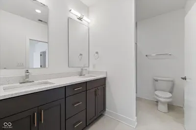 727 Illinois Street, Indianapolis - 22