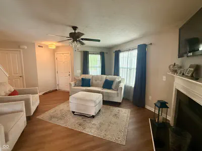 8063 Loveridge Drive, Indianapolis - 6