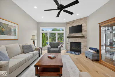 117 Royal Pine Lane, Cicero - 8