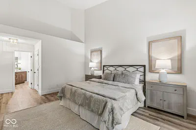 7833 Clearwater Cove Drive, Indianapolis - 20