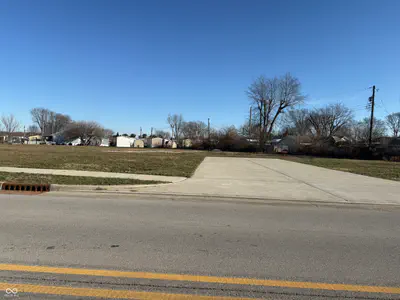 555 Commercial Boulevard, Martinsville - 4