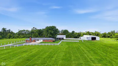 715 White Street, Shirley - 3