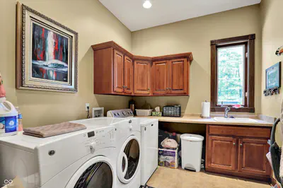 3215 Kestrel Court, Martinsville - 37