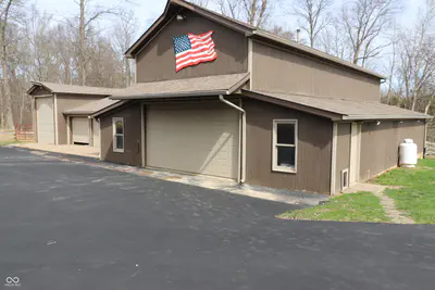 6366 County Road 100, Greensburg - 31