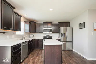 437 Thunderwood Drive, Greenfield - 25