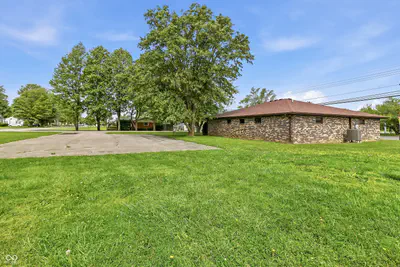 125 7th Street, Gas City - 4