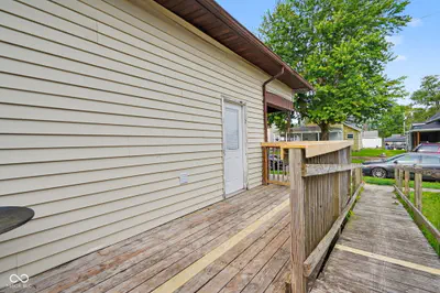 413 12th Street, Elwood - 25