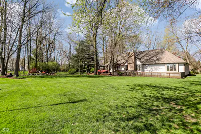 5571 Red Oak Drive, Greenfield - 68