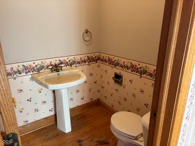 3516 900 South, Milroy - 21
