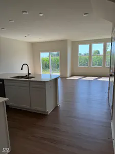 18661 Moray Street, Westfield - 5
