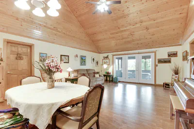 655 Mallards Crossing, Martinsville - 11