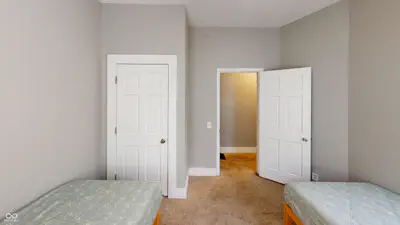 923 State Avenue, Indianapolis - 32