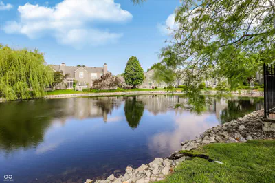 9457 Bridgewater Circle, Indianapolis - 42