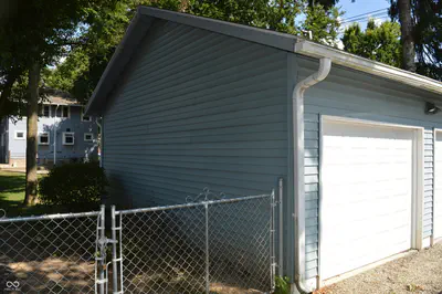 6048 College Avenue, Indianapolis - 15