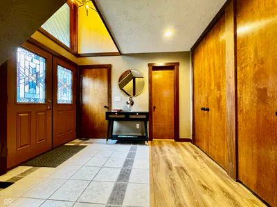 560 Sir Lancelot Drive, Seymour - 5