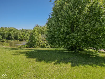 3831 Country Manor E, North Vernon - 14