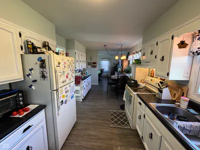 2324 200, Rushville - 16