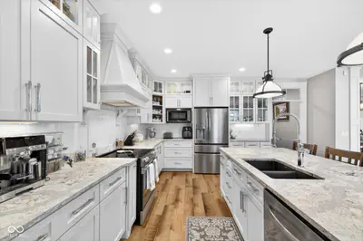 3511 Bryn Mawr Drive, Bloomington - 15