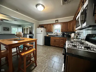 2809 Rosewood Avenue, Muncie - 6