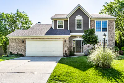 8688 Buffett Parkway, Fishers - 2
