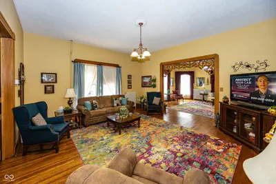 116 Main Street, Knightstown - 10