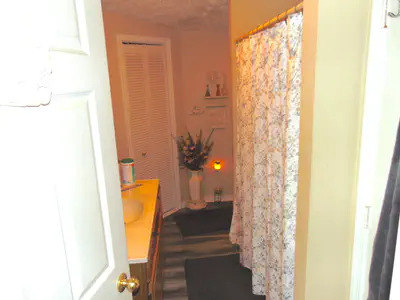 4706 Vernon Avenue, Lawrence - 15