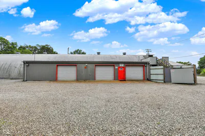 308 Morrison Street, Morristown - 26