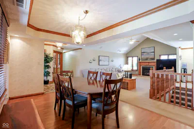 5571 Red Oak Drive, Greenfield - 7