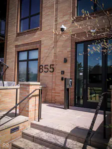 855 East Street, Indianapolis - 54