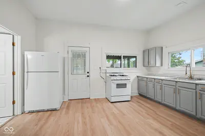 413 12th Street, Elwood - 14