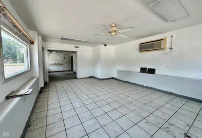 2300 State Road 67, Paragon - 8