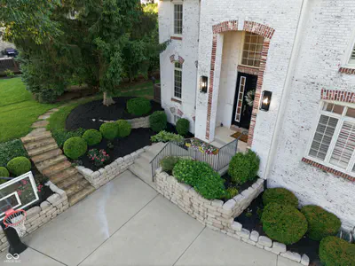 14232 Kingdom Court, Fishers - 86