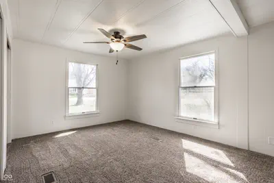 6201 Proctor Road, Muncie - 16