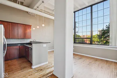 624 Walnut Street, Indianapolis - 5