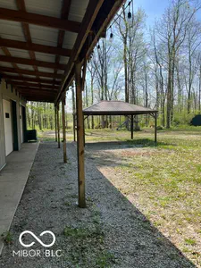 7642 County Road 350, Shirley - 36
