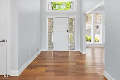 8631 Bay Colony Drive, Indianapolis - 5