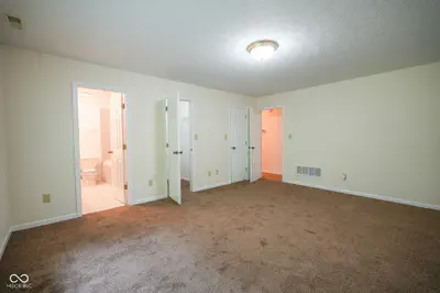 2823 Singletree Drive, Indianapolis - 14