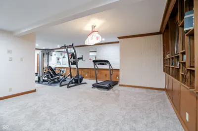 5571 Red Oak Drive, Greenfield - 53