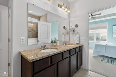 6121 Marigold Court, Whitestown - 24