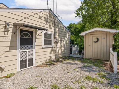 8691 Slevins Drive, Nineveh - 43